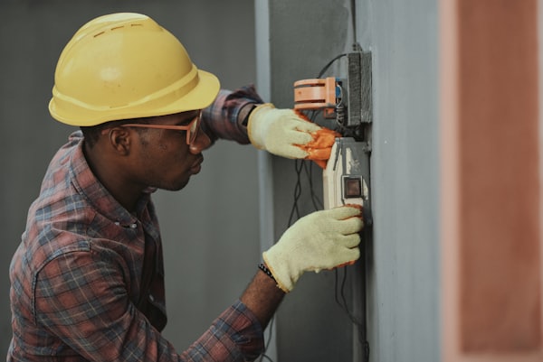 Trade contractor performing electrical work